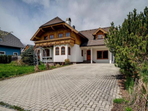 Boutique Holiday Home in Mauterndorf with Garden